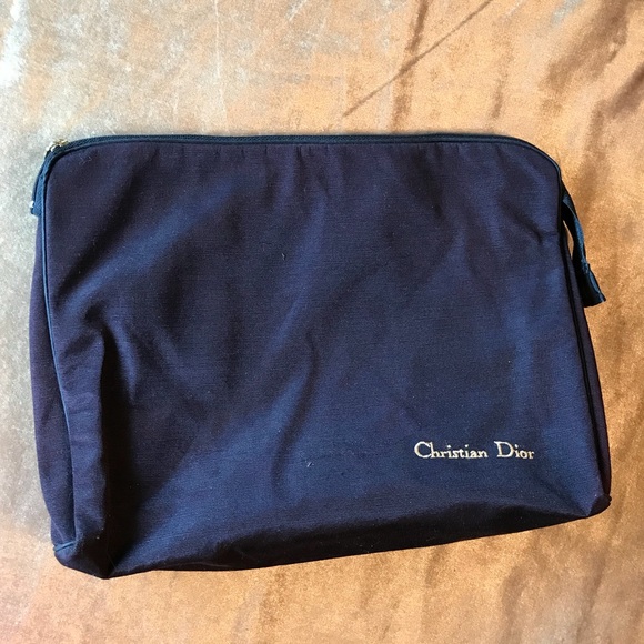 Christian Dior Cosmetic Clutch - Picture 2 of 8